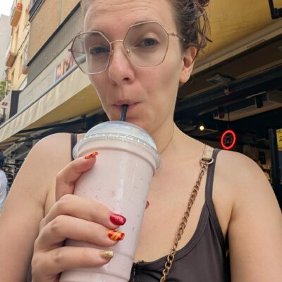 lumora-eclat-ame-alchimiste-communication-animale-coach-energeticienne-blocage-emotionnel-bordeaux-accompagnement-energetique-saint-symphorien-gironde